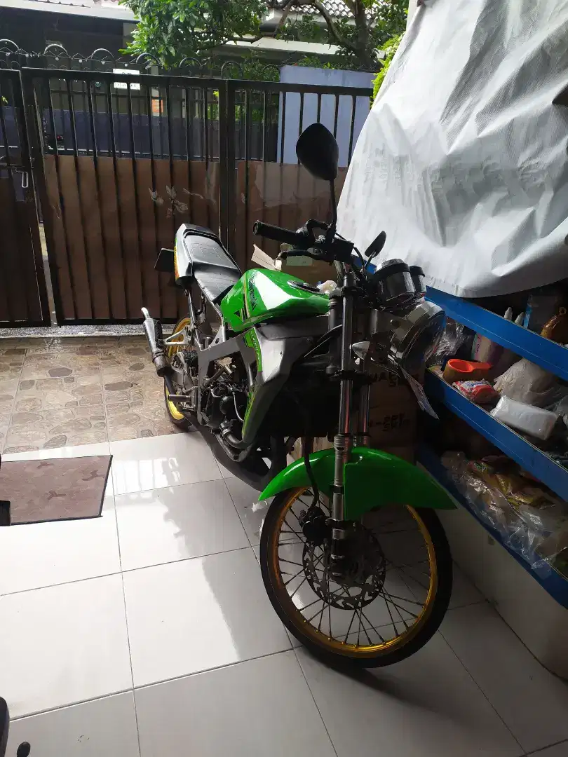 KAWASAKI NINJA R ISTIMEWA