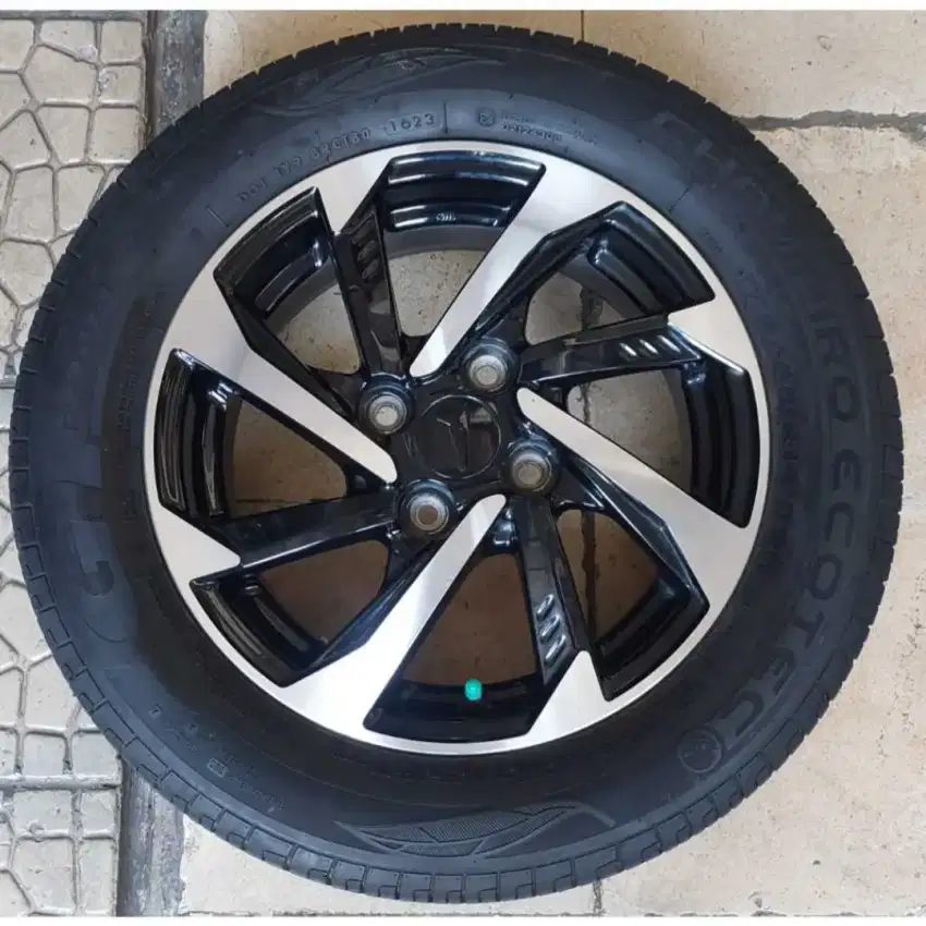 Velg + Ban Sigra R14