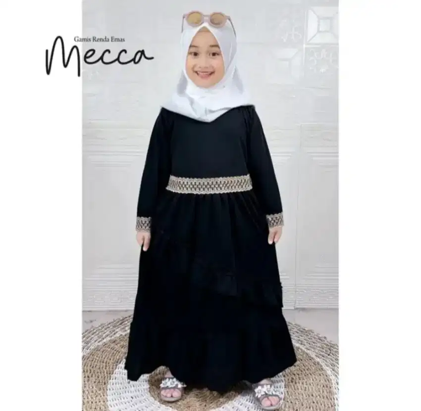 Gamis anak renda emas