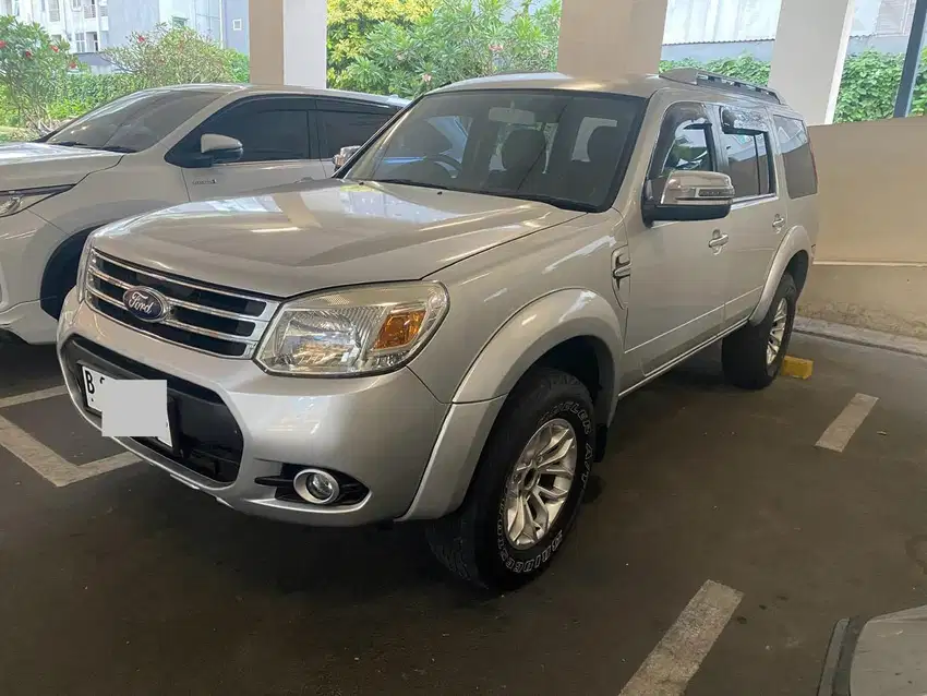 Ford Everest 2.5 XLT 2013 Manual 4x2