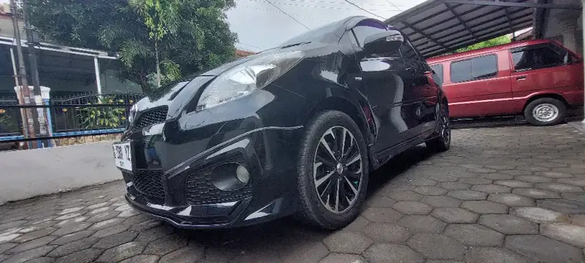 YARIS S TRD LOW KILOMETER