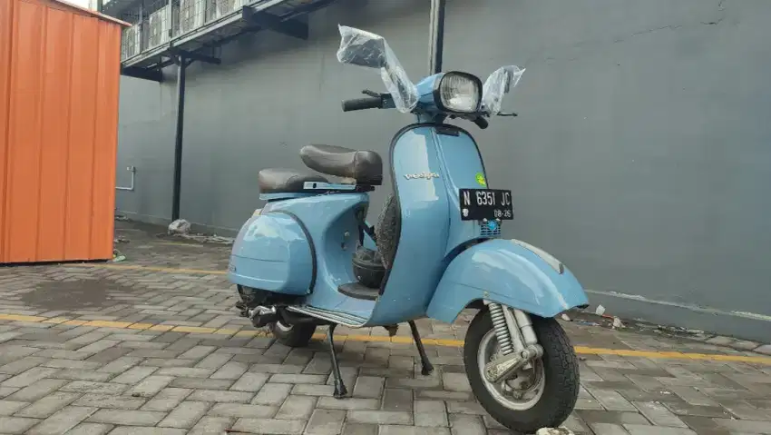 Vespa PS 150 SE strada