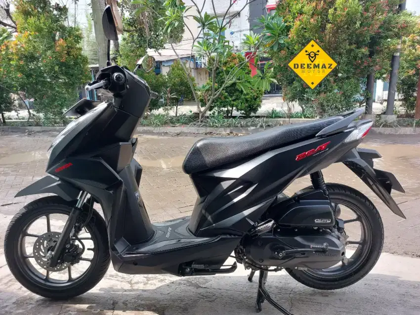 (DP 500 Rb)‼️ Honda Beat Deluxe CBS ISS Hitam 2023 Cash / Kredit