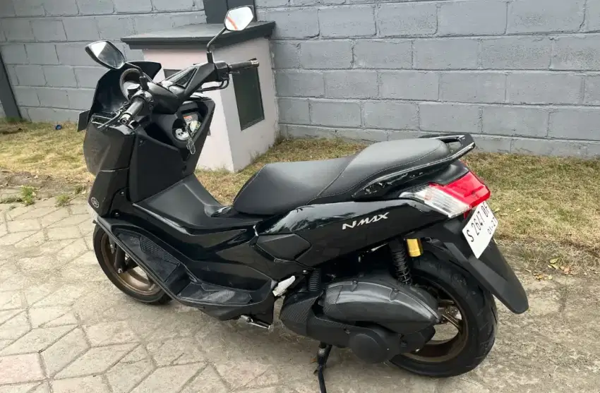 Yamaha Nmax 2017 Non Abs Hitam