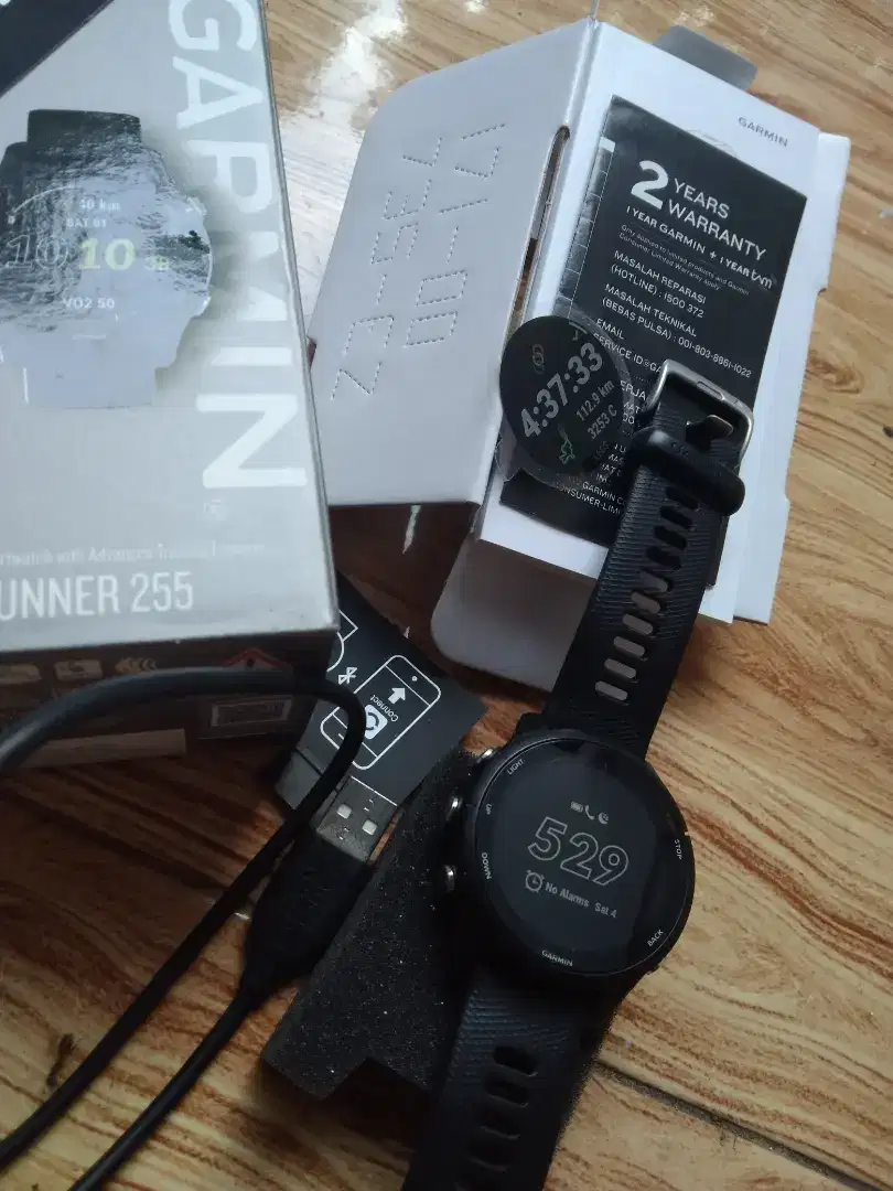 Garmin forerunner 255 music jam smartwatch