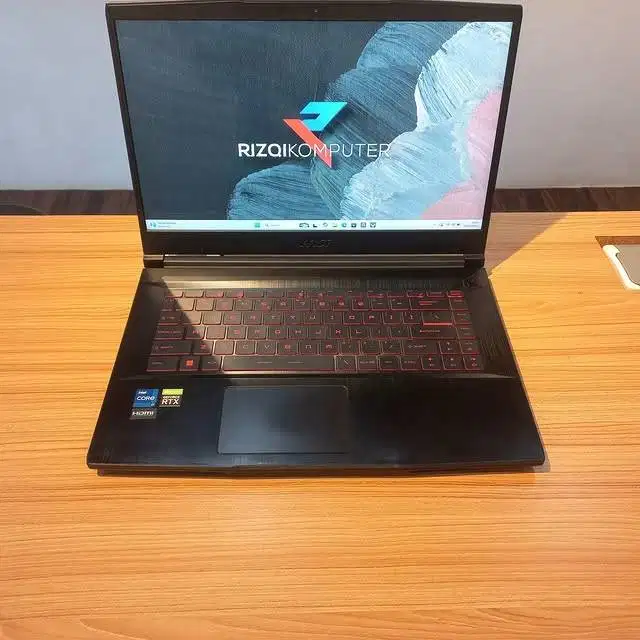 MSI GF63 Thin 11UC Intel Core i7-11800H Ram 8GB SSD 512GB Siap Pakai