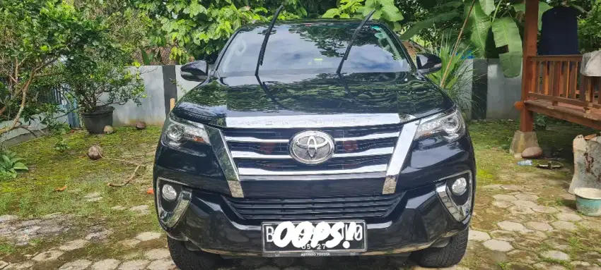 Toyota Fortuner VRZ AT th 2017