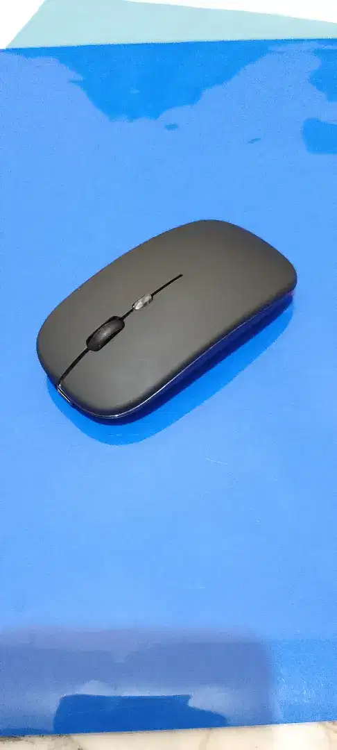 Mouse Wireless RGB Advan