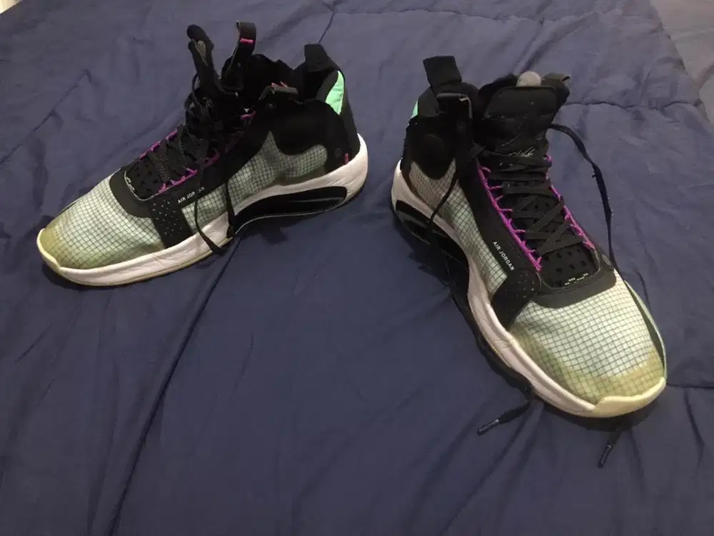 Sepatu Nike Air Jordan Retro 34