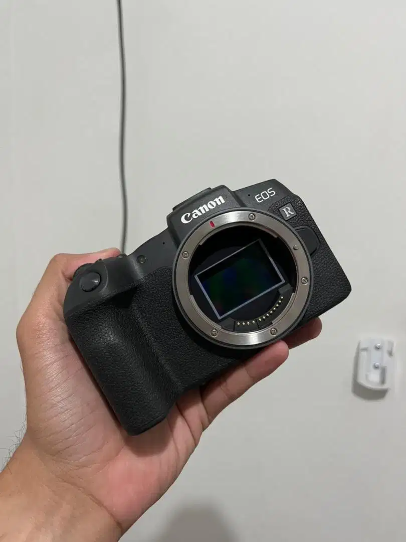 Kamera Canon EOS RP FULLBOX SET