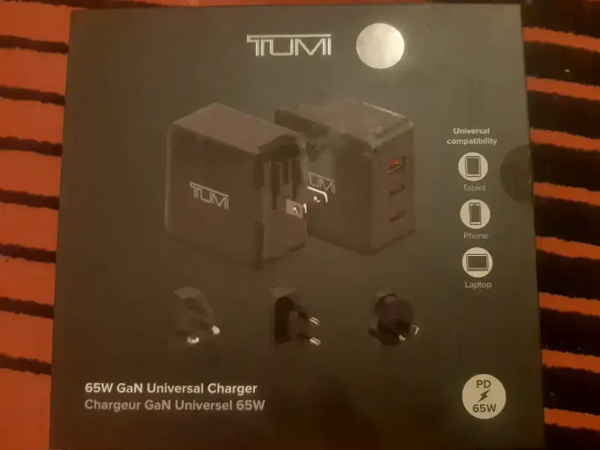 65w Gan Universal Charger
-TUMI