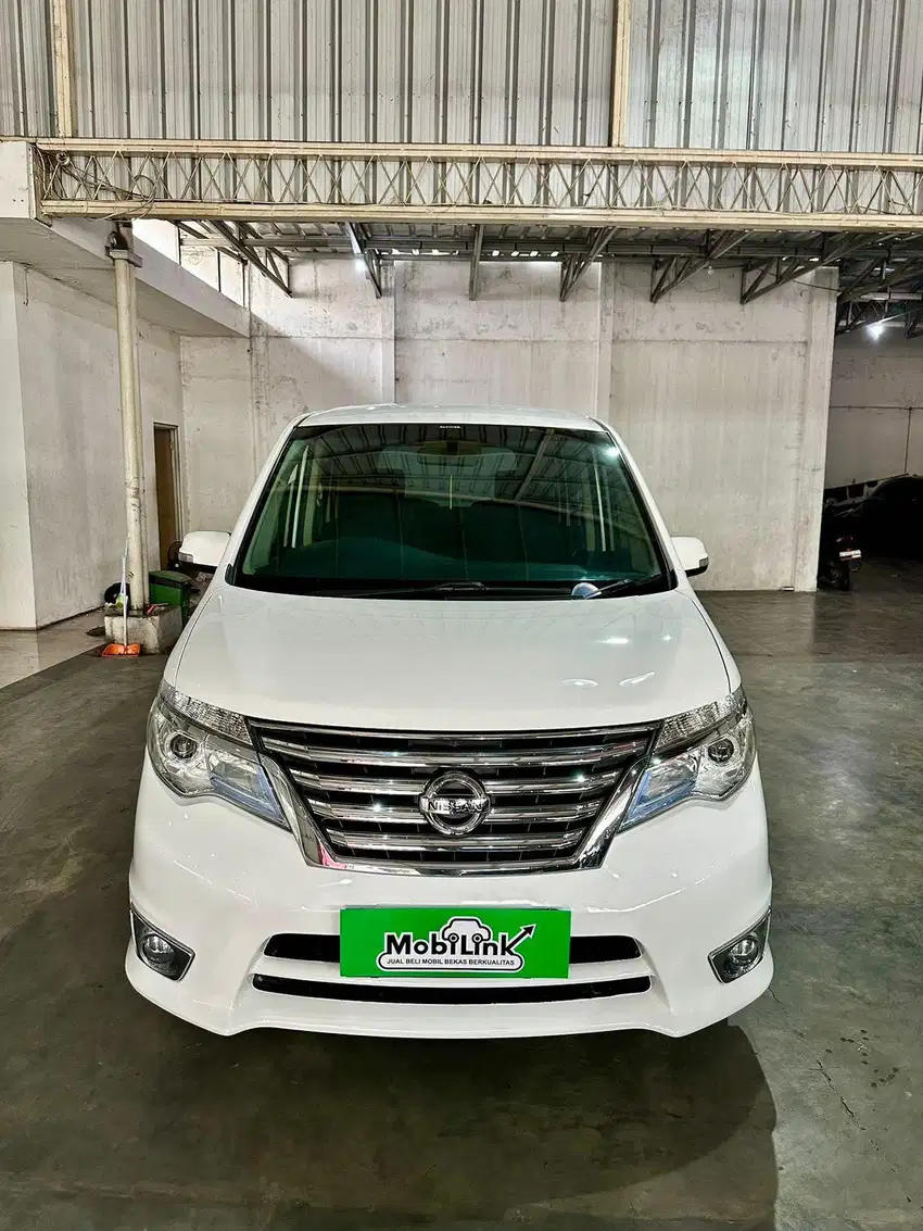 NISSAN SERENA 2.0 HIGHWAY STAR ( HWS ) MATIC