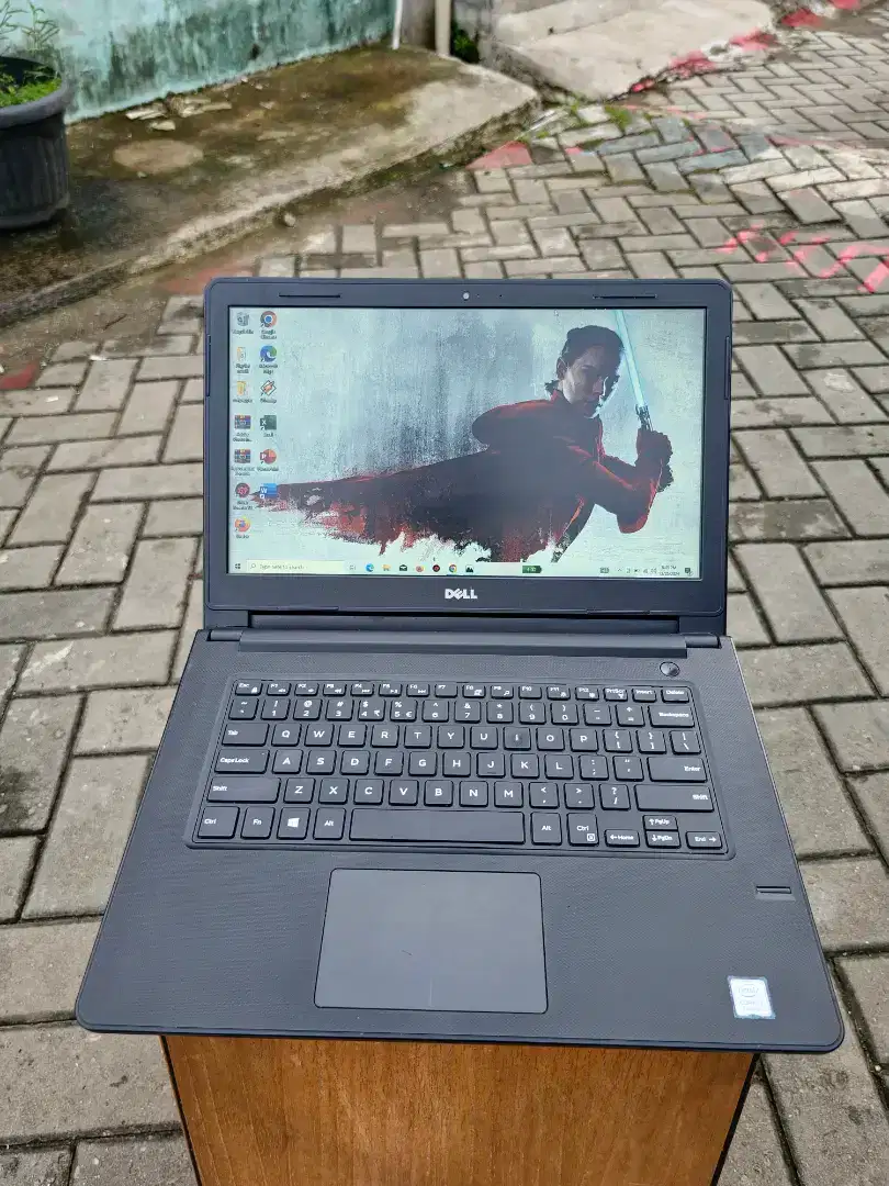 Dell Vostro 14-3468 Core i3 Suport Office Dan Desain (Bergaransi)