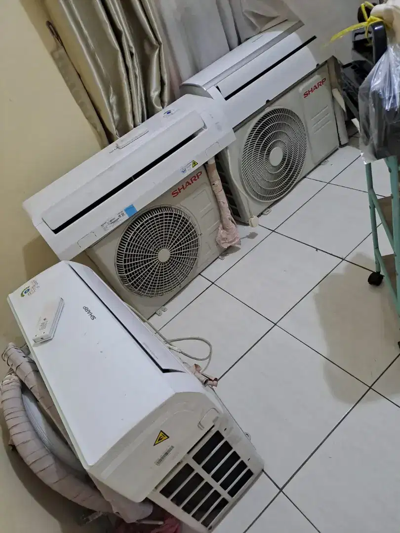 AC Sharp 1/2 PK, Dingin nya masih Stabil banget