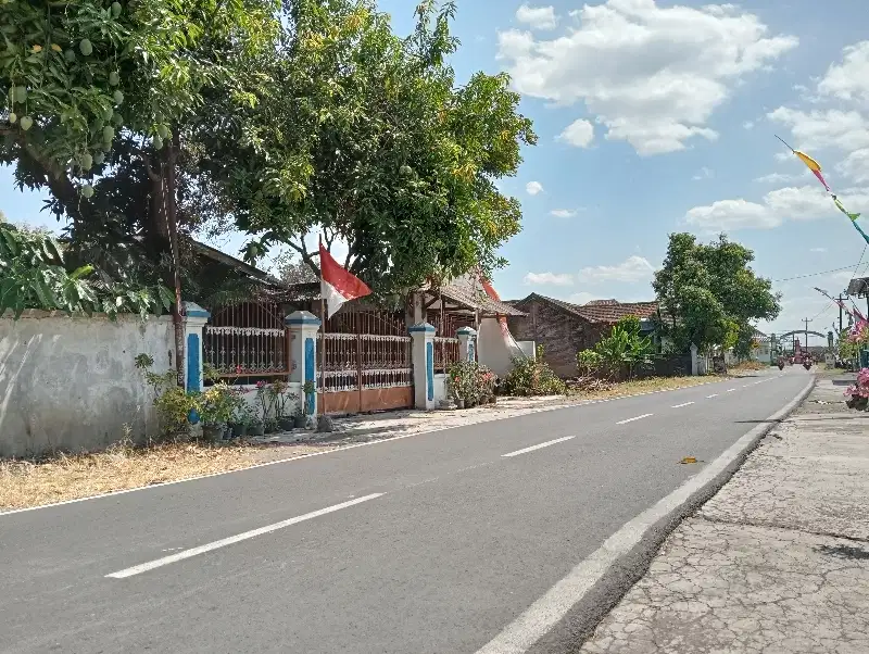 tanah dekat pintu tol Gondangrejo