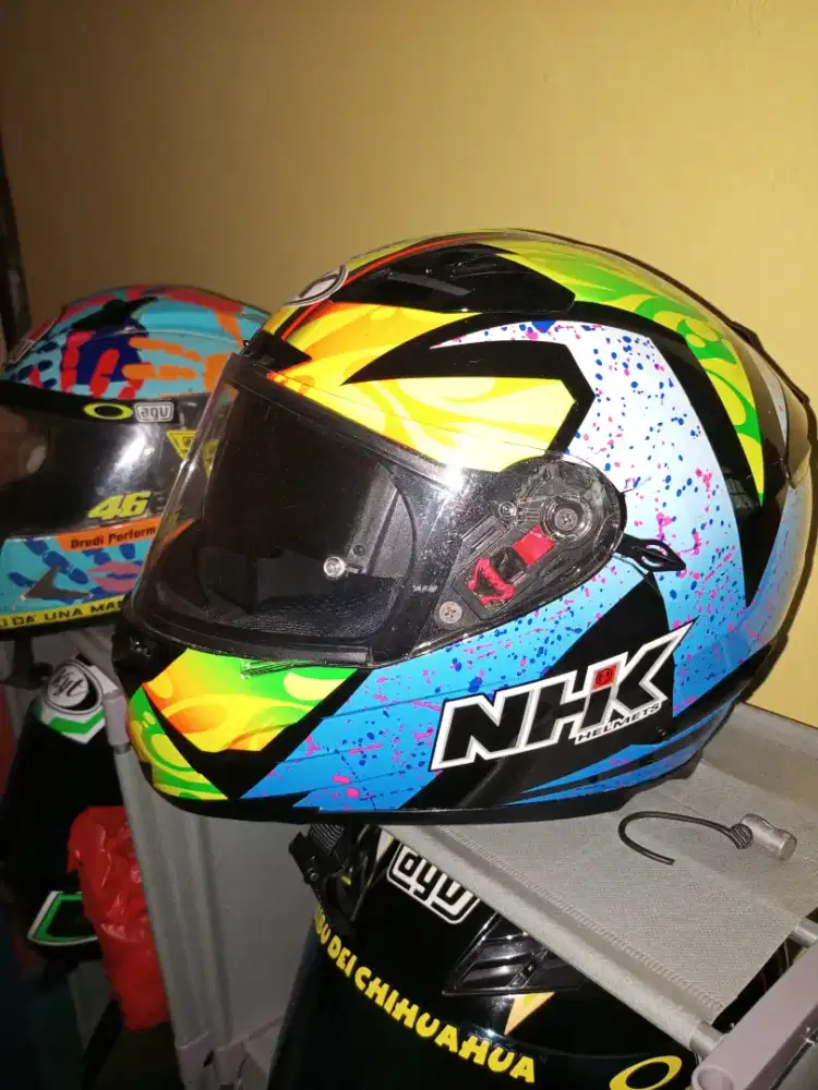 Helm NHK full face RX 9 Karel abraham