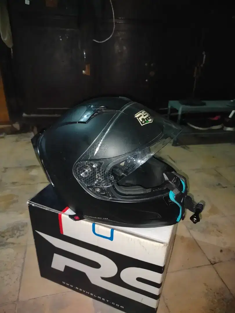 JUAL CEPAT LAGI BU HELM RSV FF500