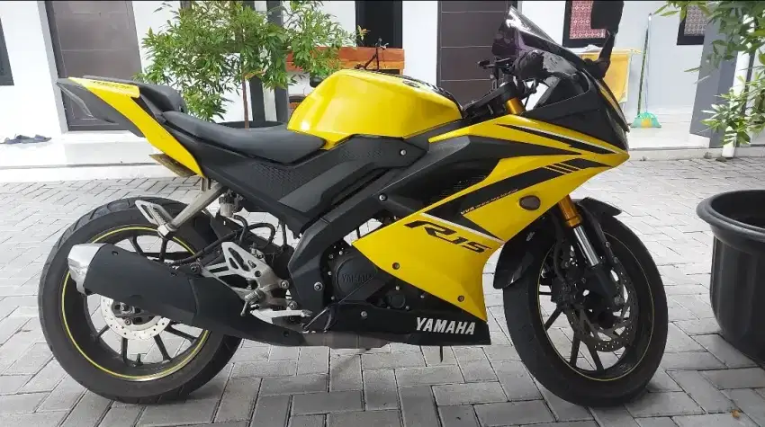 Yamaha R15 mulus normal jaya