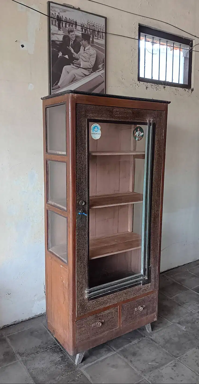 Lemari Pajang Prongkas Display Original Lawas, Jadul, Kuno,Langka