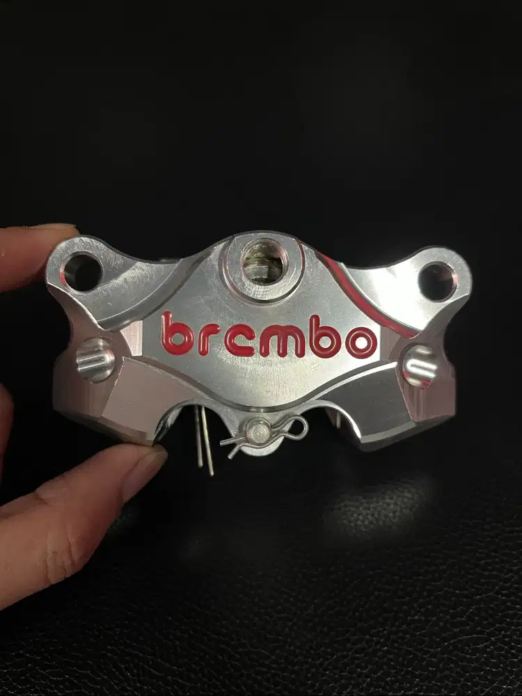 Di Jual kaliper Brembo ( Non Ori )