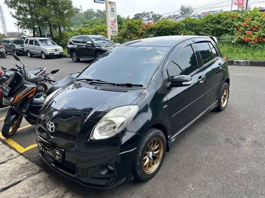 Toyota Yaris 2013 S TRD MT Bensin