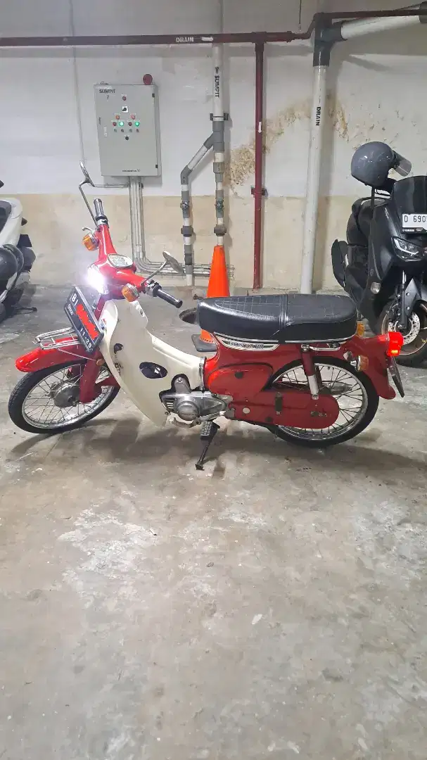 Honda C70 Tahun 1978