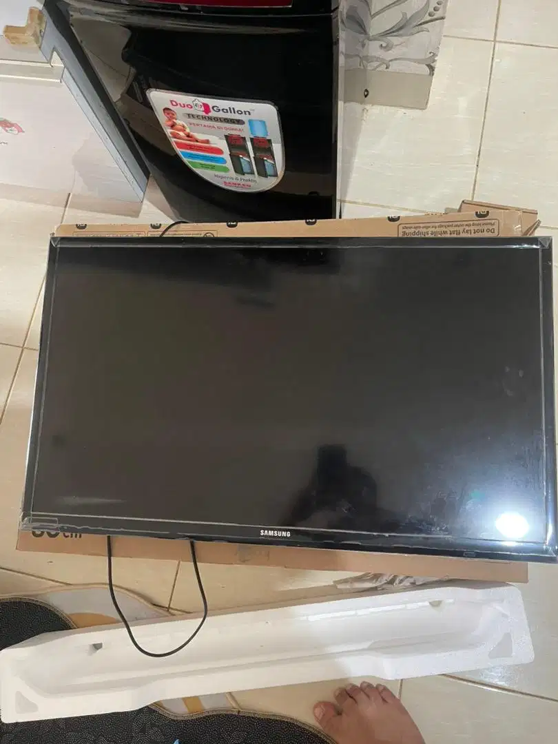 Di jual tv samsung 32 inch