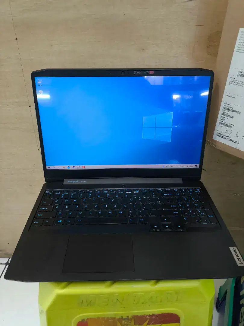 Lenovo ideapad Gaming 3 15ARH05