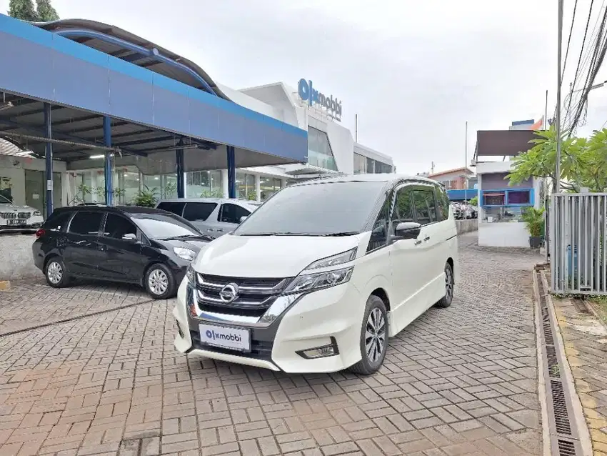 [OLX Mobbi] Nissan Serena 2.0 Highway Star Bensin-AT 2019 Putih