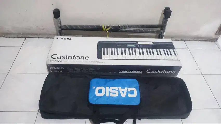 Keyboard Casio CT-S300 Bekas Mulus, Lengkap dengan Aksesoris