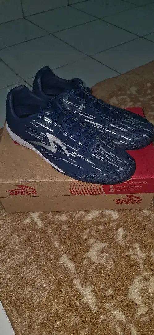 Sepatu Futsal Lightspeed Reborn Biru Tua