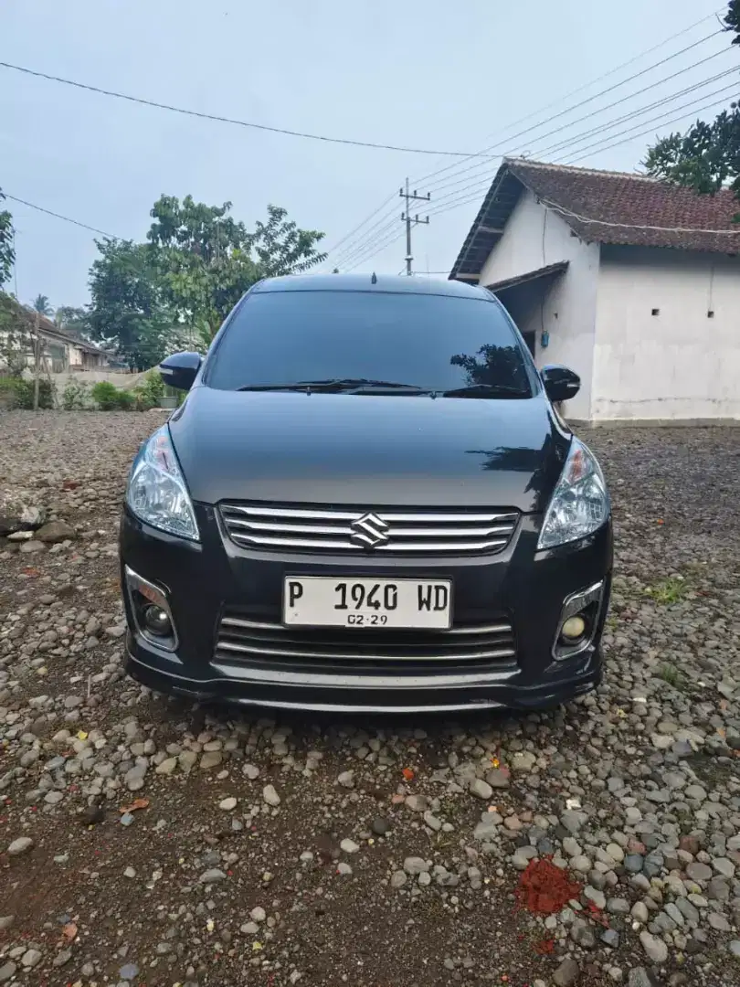 Menjual Mobil  Bekas