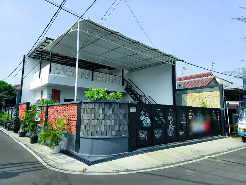 Rumah Hook Full Furnished, Lokasi Duren Sawit, Jakarta Timur