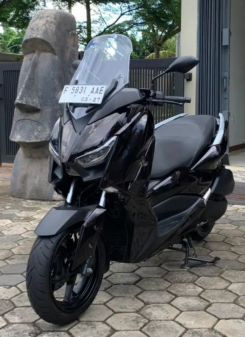 Xmax 2022 F Kota pajak idup km rendah mulus