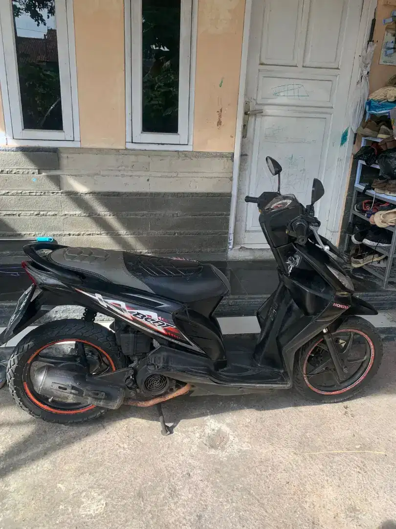 Honda beat karbu tahun 2012