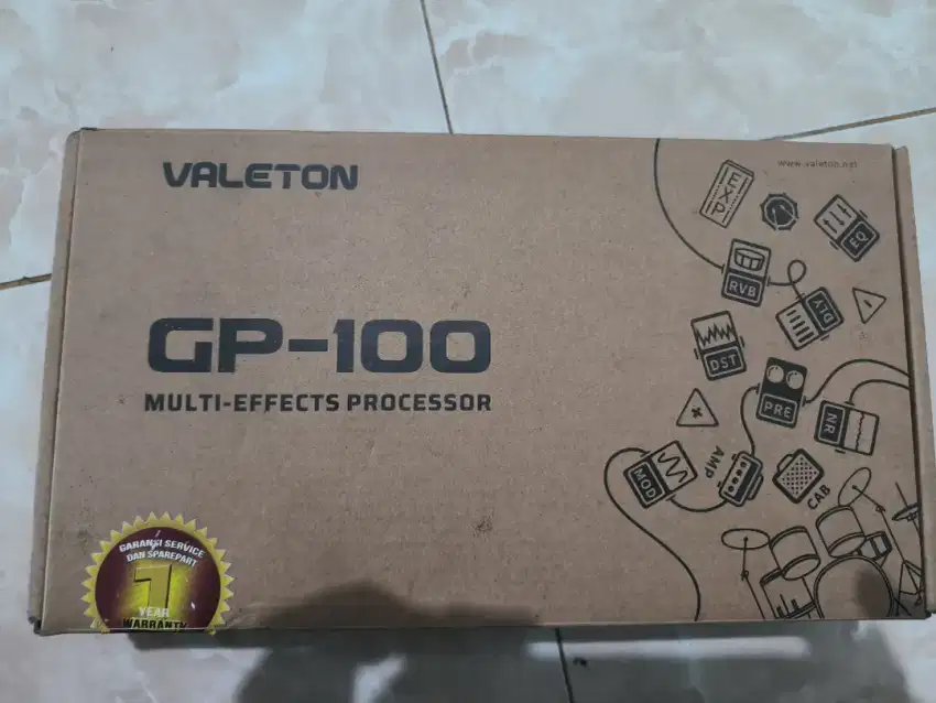 Efek gitar valeton GP 100