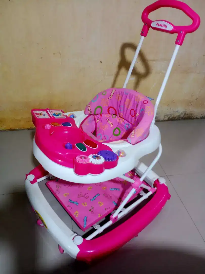 Di jual baby Walker