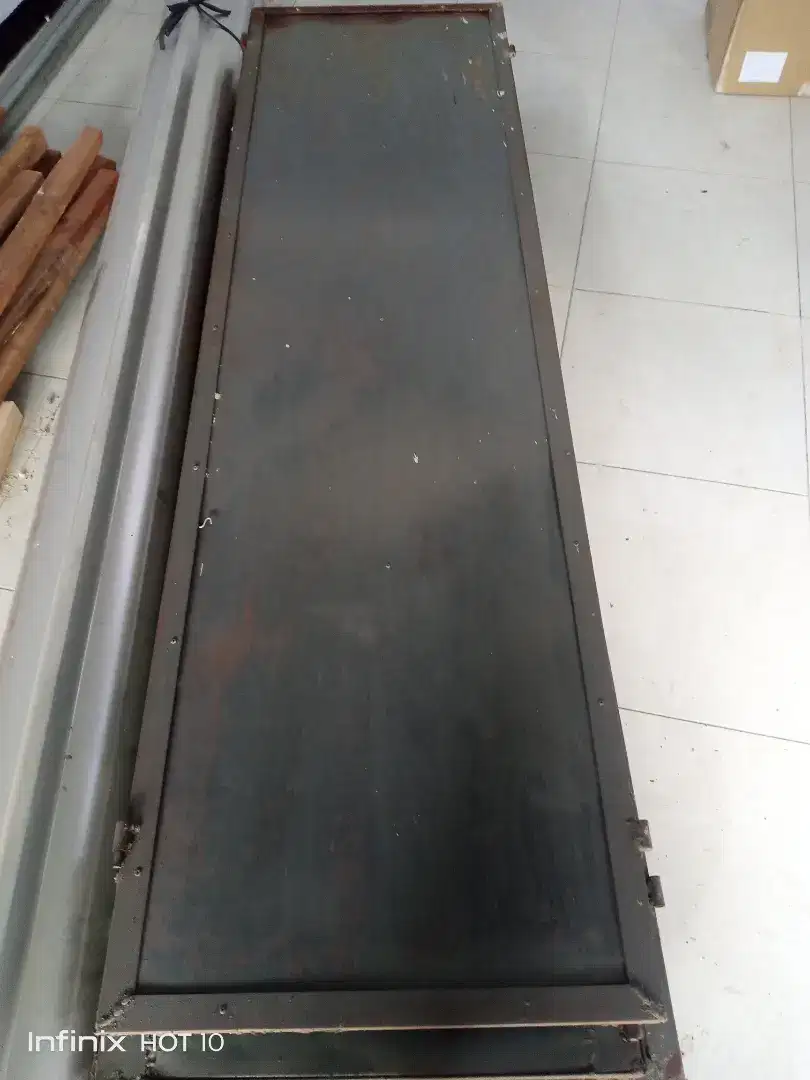 Pintu lipat besi ukuran 260x230cm