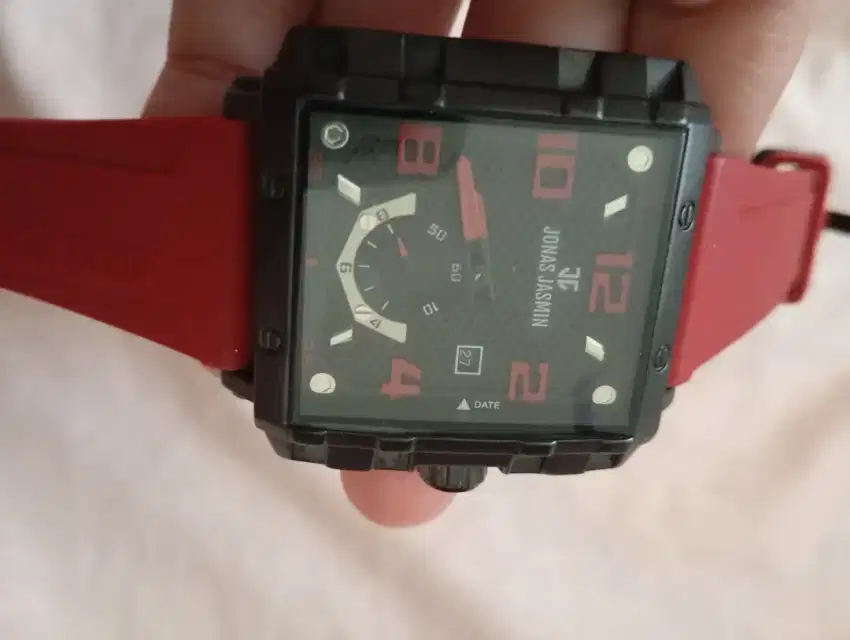 Jam tangan pria