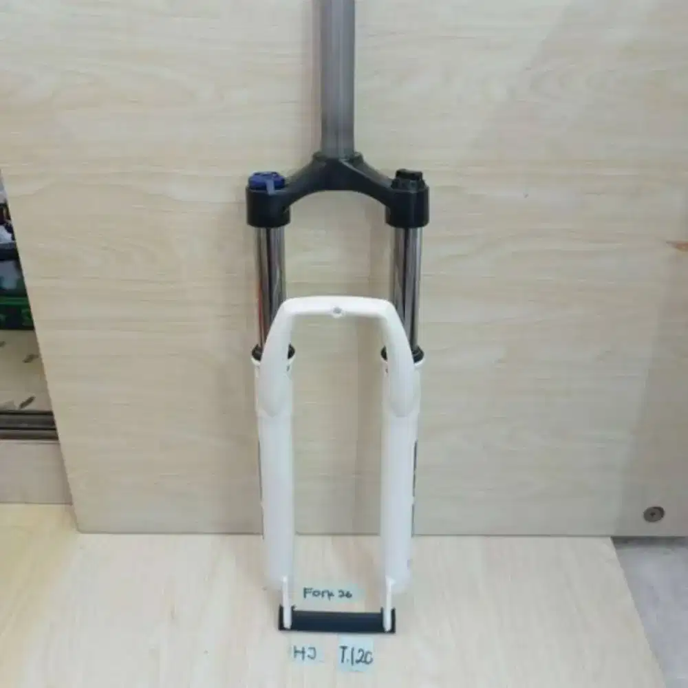 Fork/Shock XCM 30 Suntour Trav 120