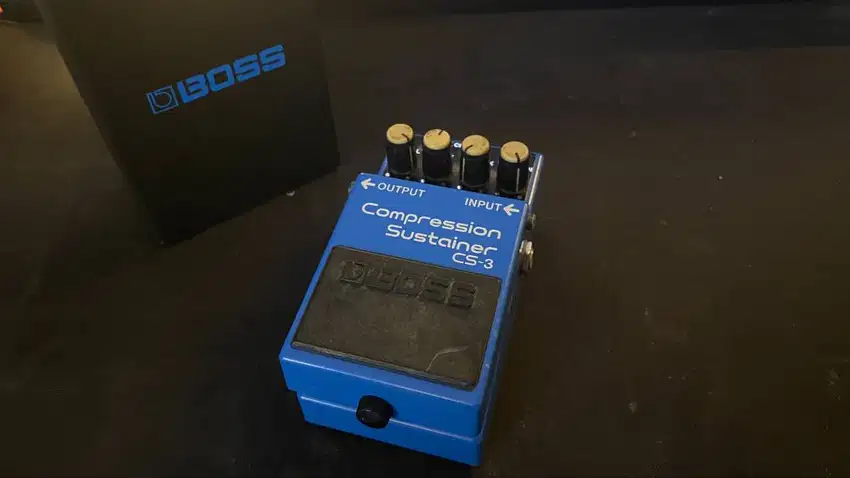 Boss CS-3 Compressor Pedal Gitar