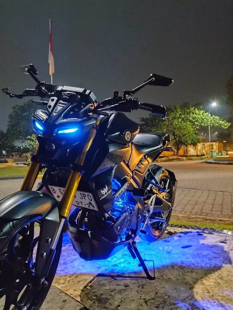 Jual Motor Yamaha MT15