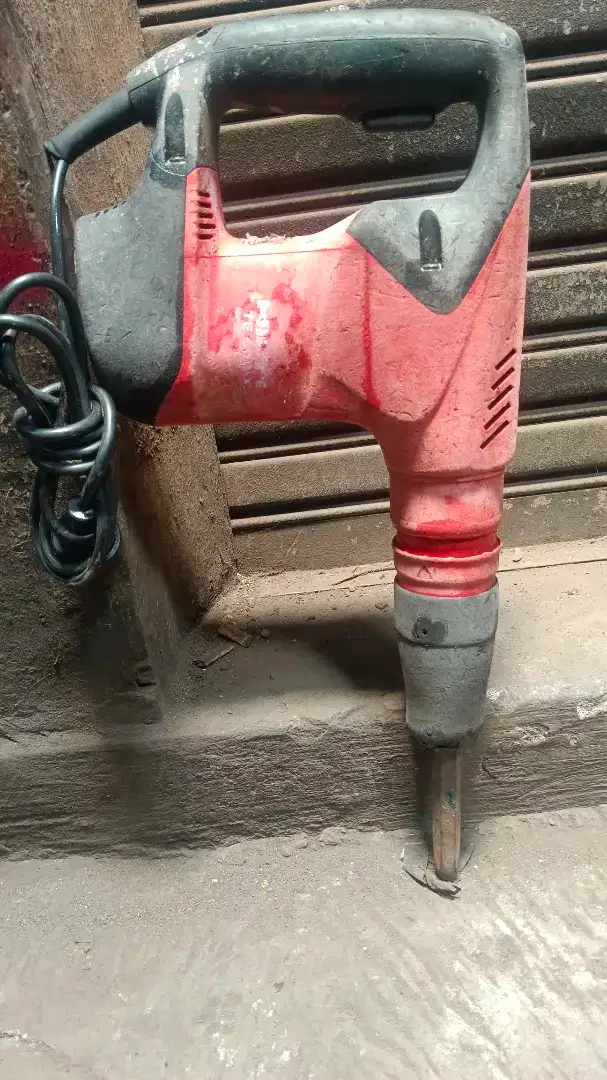 Jek drill bobok beton hilti Te 500