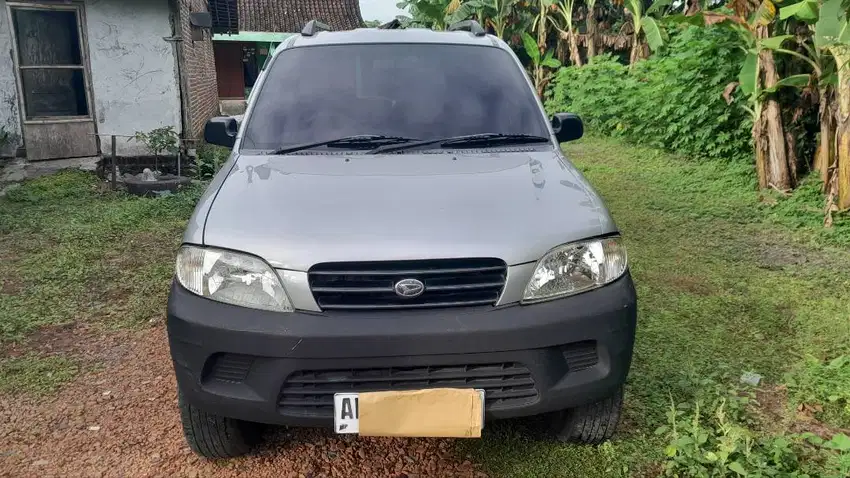 Dijual mobil daihatsu taruna tahun 2003