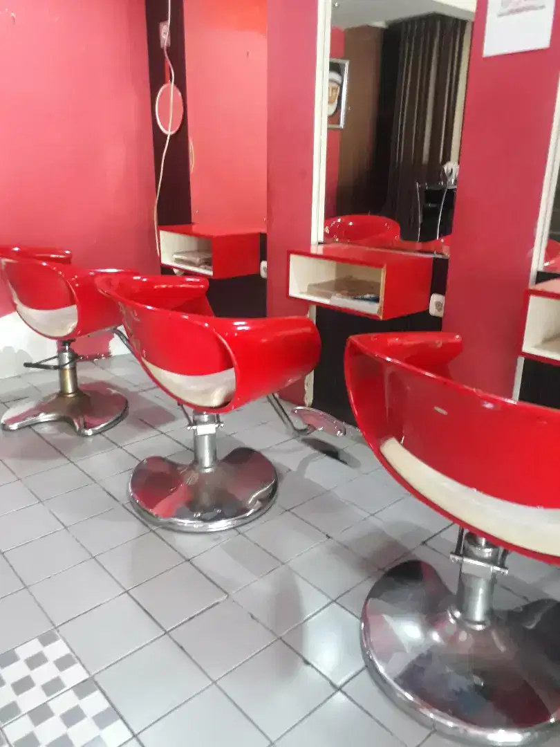 Jual peralatan salon bekas,komplit tinggal buka