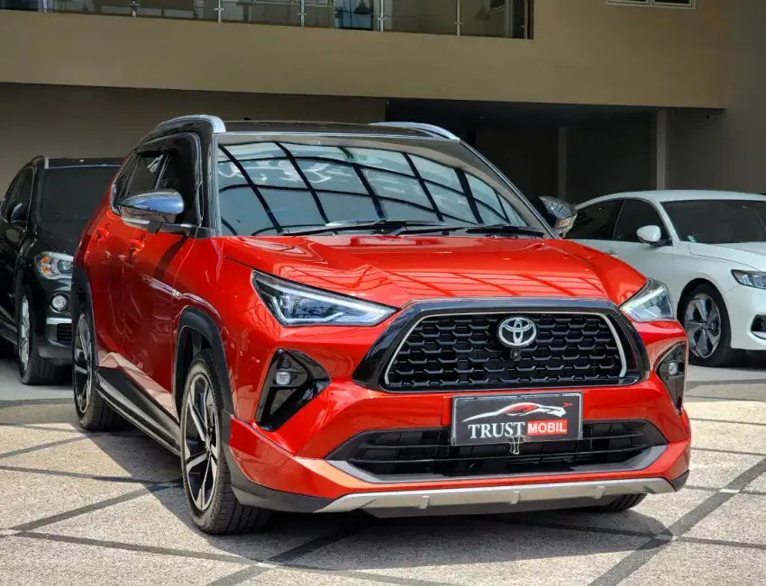 HYBRID TOYOTA YARIS CROSS GR SPORT PANORAMIC 2023 SCARLET ORANGE