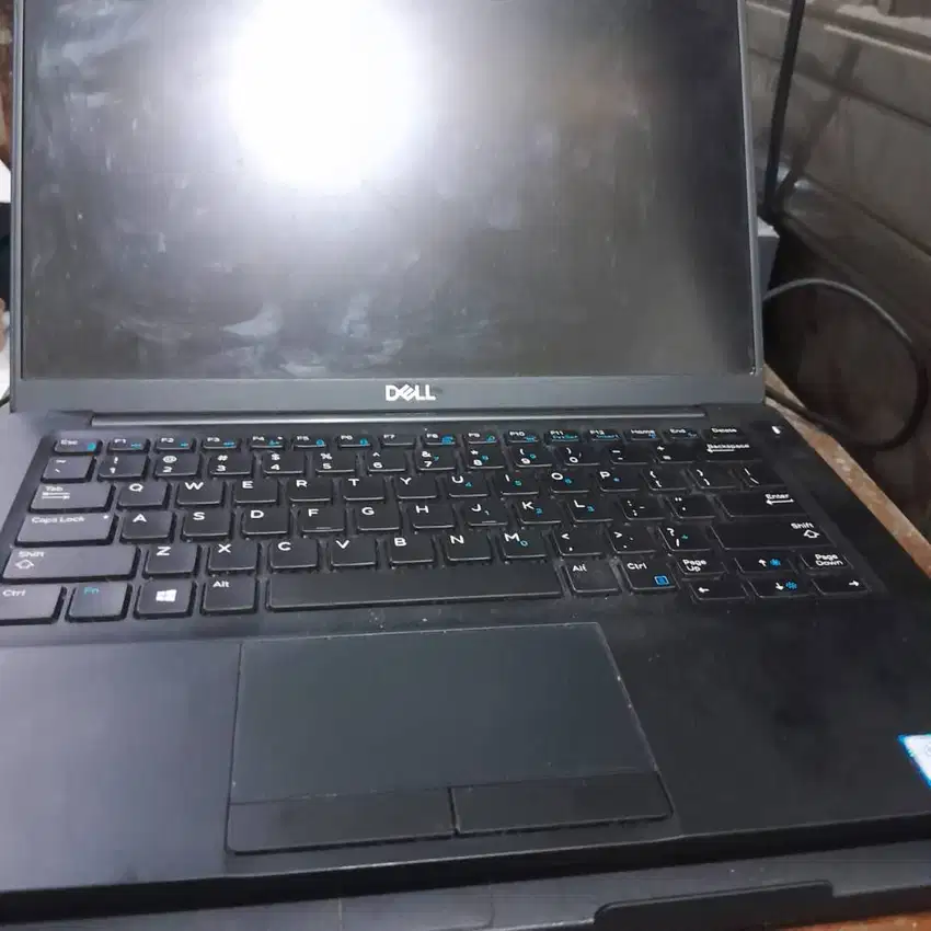 Laptop Dell Latitude E7250 Core i7 - Spek Mantap Harga Merakyat