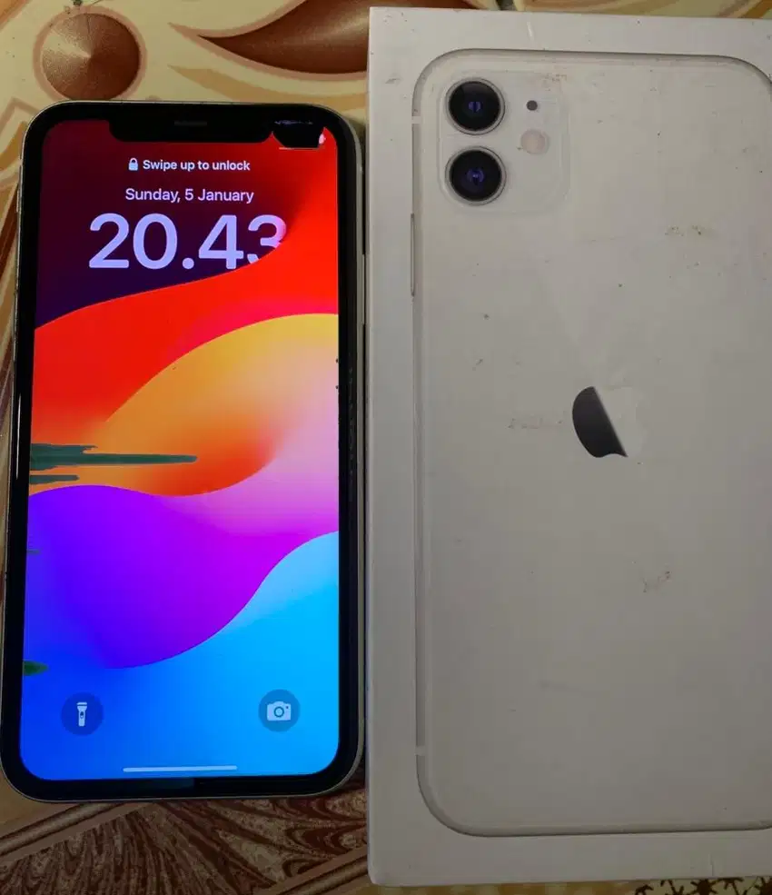 FS : Iphone 11/64GB White - (EX Indo Tam)