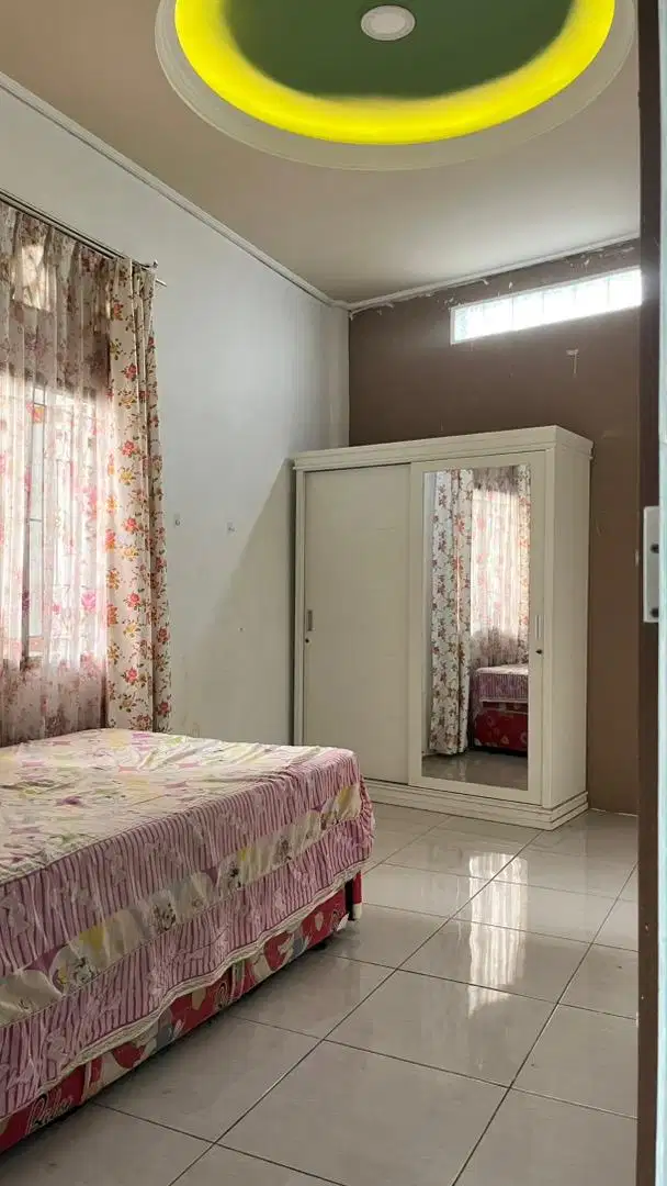 kost kamar lantai 2. lokasi strategis dekat unbari dan SMAN 1