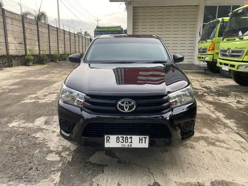 Istimewa!! Hilux Single Cabin 4x2 Diesel MT 2018 Pickup Pick Up SC